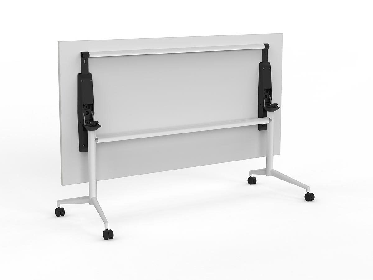 Team Flip Table 1800 x 900