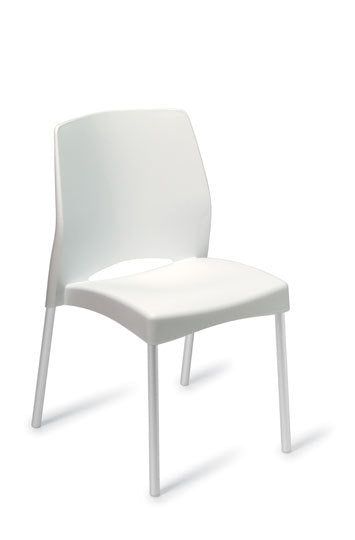 Pop 4-Leg Chair